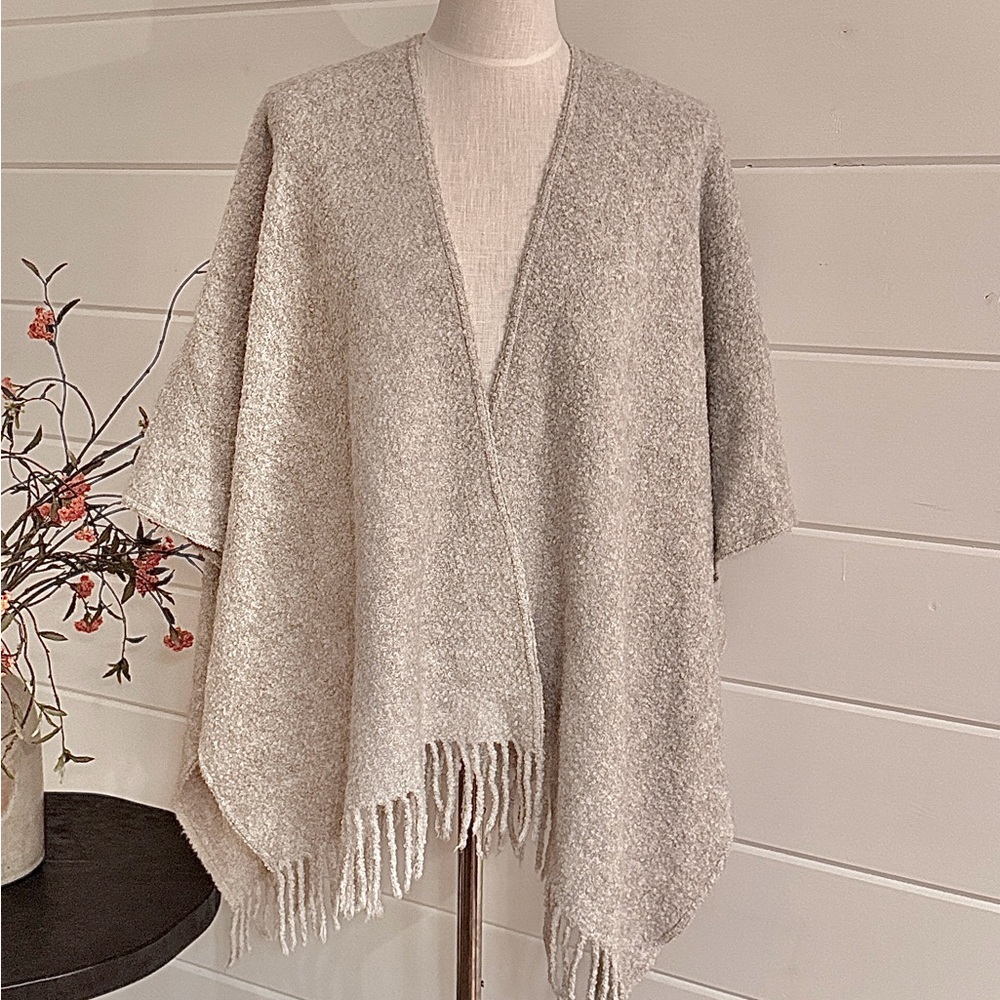 Like New! Eileen Fisher Open Front Boucle Alpaca and Silk Wrap